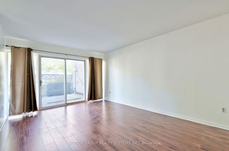 Preview image for 20 Brookwell Dr #1, Toronto