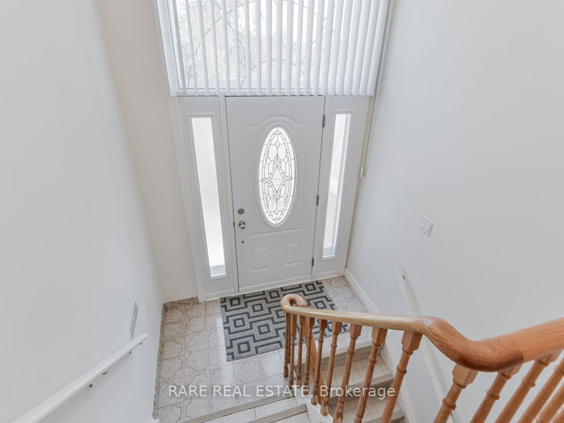 Preview image for 46 Hisey Cres, Toronto