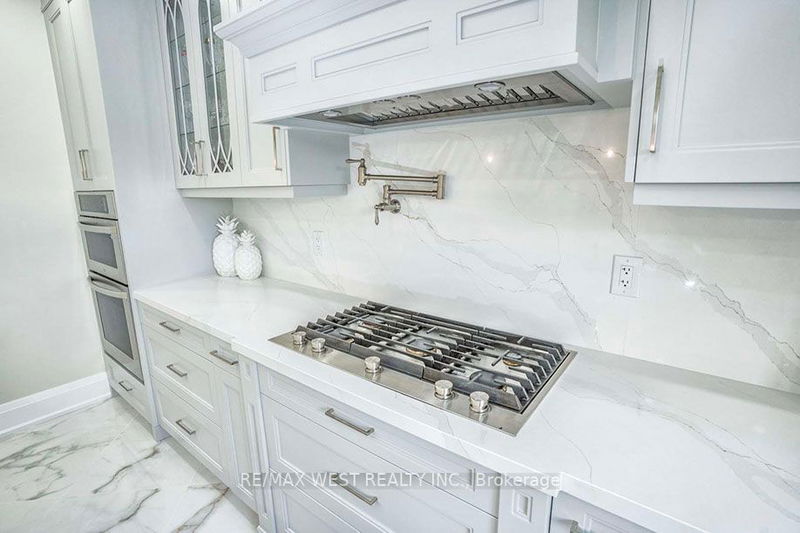 Preview image for 83 Foxwell St, Toronto