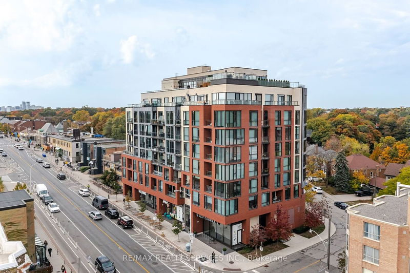 Preview image for 2118 Bloor St W #401, Toronto