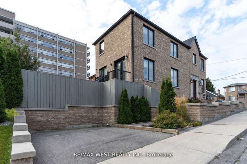 Preview image for 1 Rowan Ave, Toronto