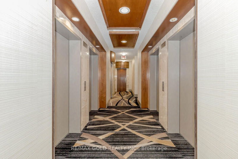 Preview image for 2121 Lakeshore Blvd W #1901, Toronto