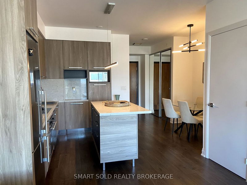 Preview image for 36 Park Lawn Rd #3706, Toronto