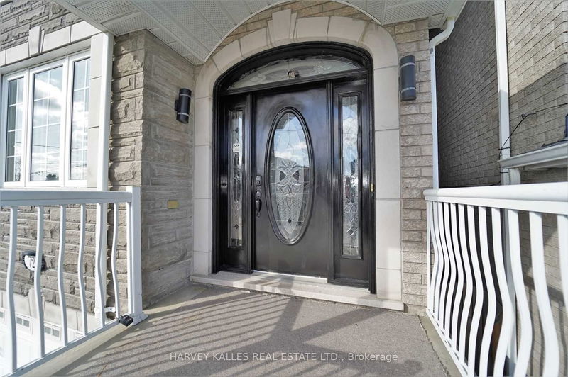 Preview image for 72 Branstone Rd, Toronto