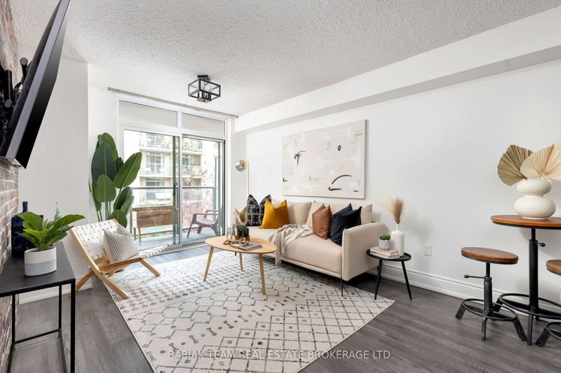 Preview image for 816 Lansdowne Ave #413, Toronto