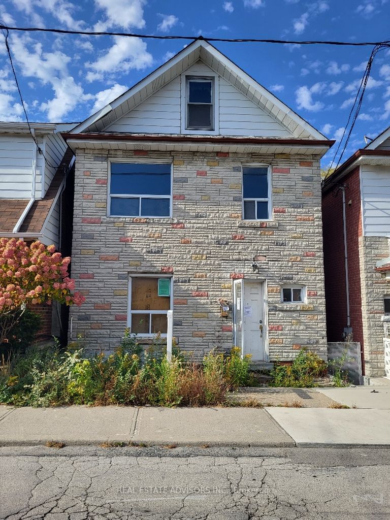 Preview image for 82 Ford St, Toronto
