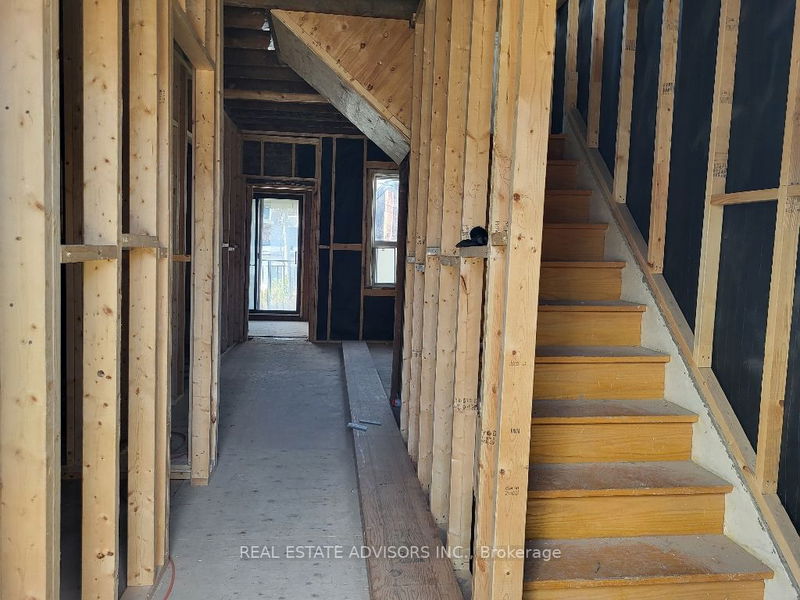 Preview image for 82 Ford St, Toronto