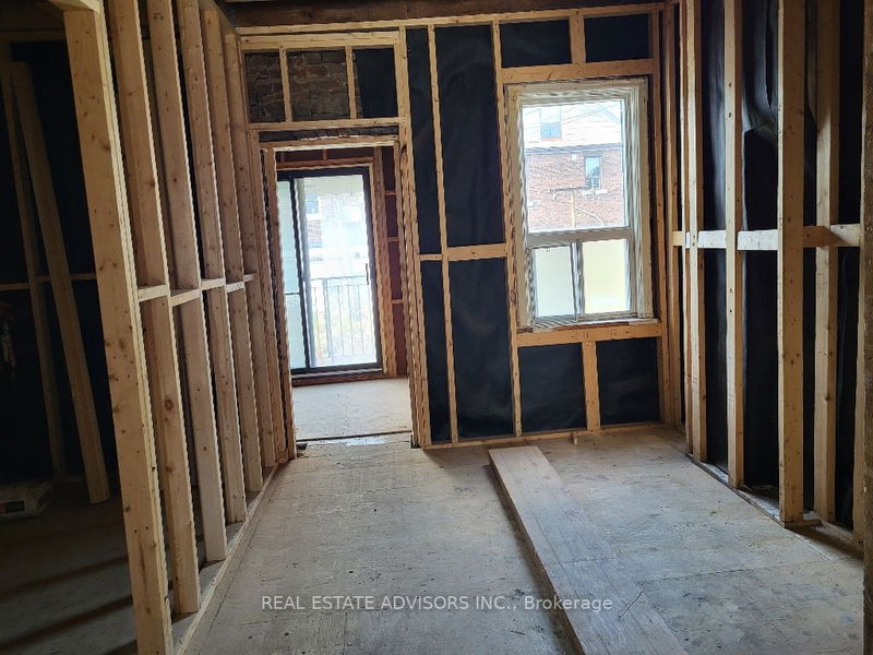 Preview image for 82 Ford St, Toronto
