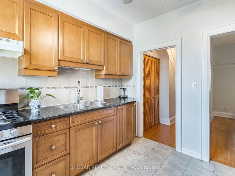 Preview image for 195 Caledonia Rd, Toronto