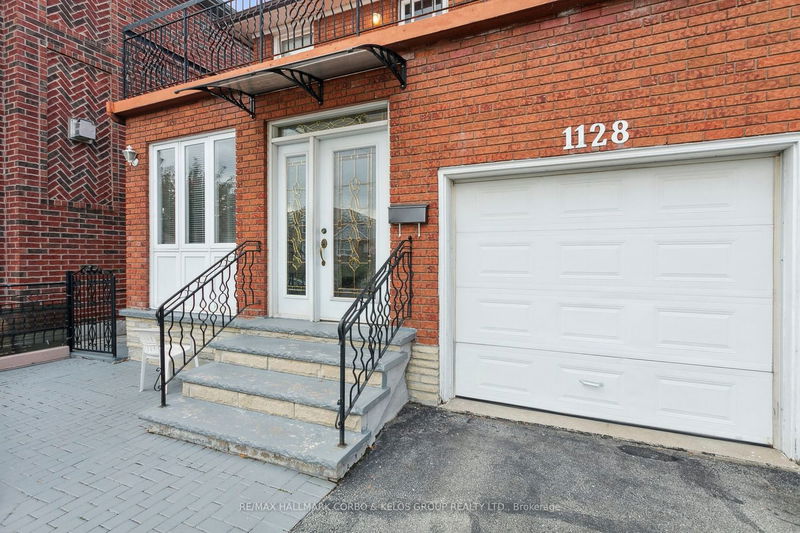 Preview image for 1128 Glengrove Ave W, Toronto