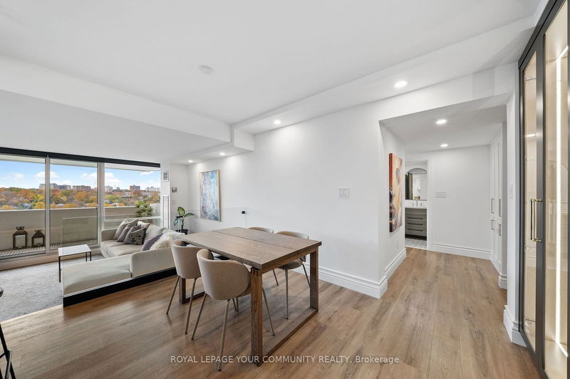 Preview image for 260 Scarlett Rd #1512, Toronto