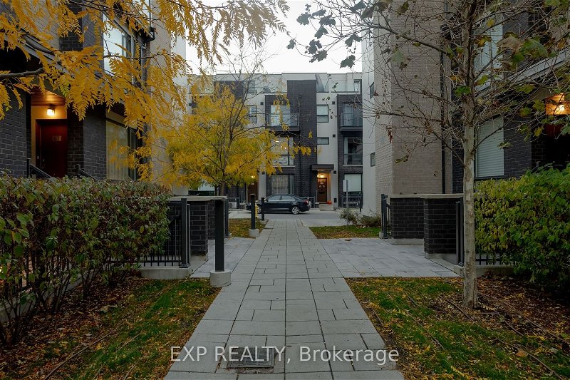 Preview image for 28 Fieldway Rd #53, Toronto