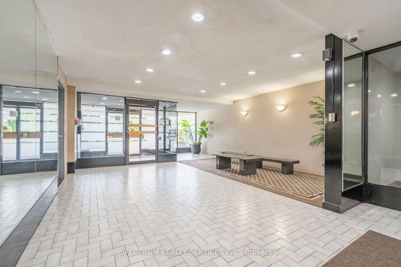 Preview image for 2825 Islington Ave E #315, Toronto