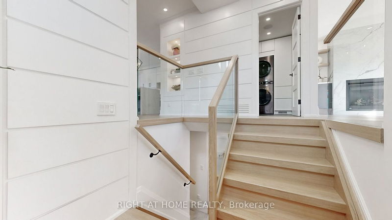Preview image for 36 Littlewood Cres, Toronto