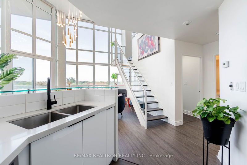 Preview image for 250 Manitoba St #616, Toronto