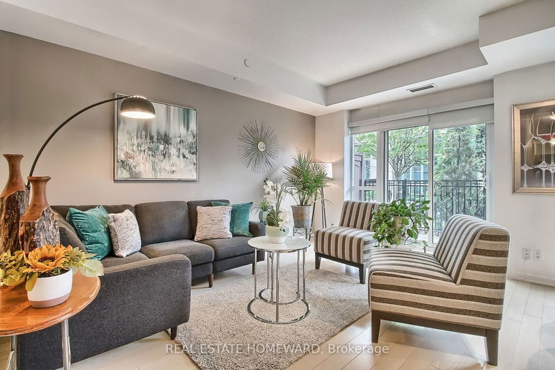 Preview image for 165 Legion Rd N #433, Toronto