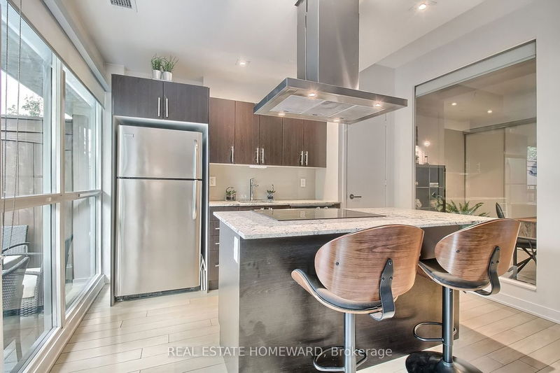 Preview image for 165 Legion Rd N #433, Toronto