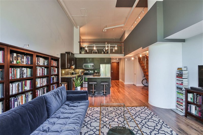Preview image for 2 Fieldway Rd #107, Toronto