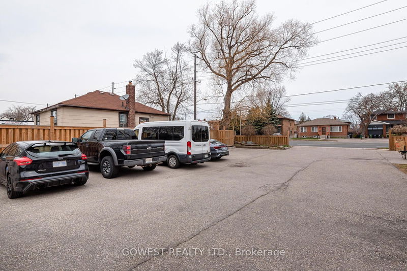 Preview image for 460 474 Browns Line, Toronto