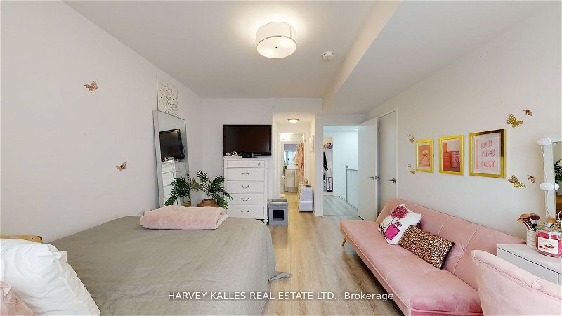 Preview image for 30 Gibbs Rd #Th104, Toronto