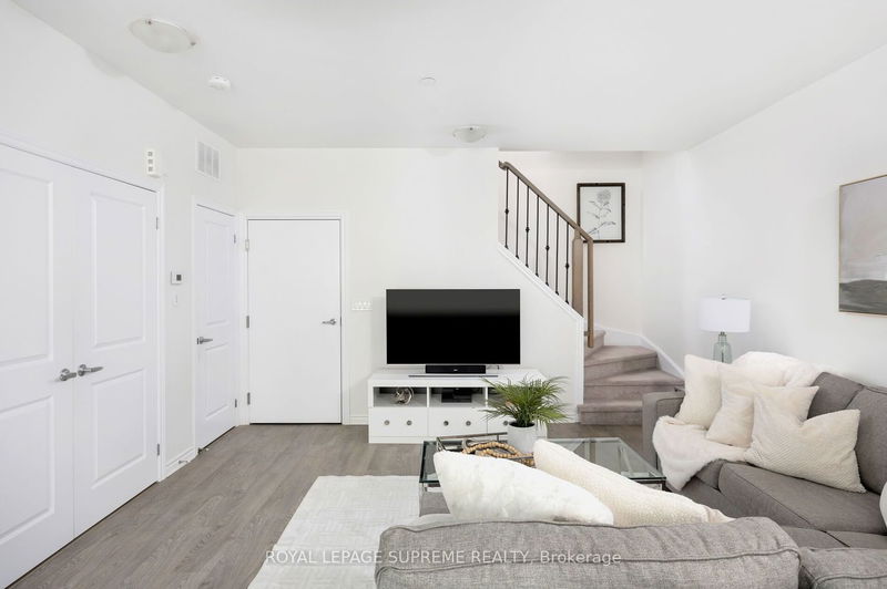 Preview image for 95 Eastwood Park Gdns #26, Toronto