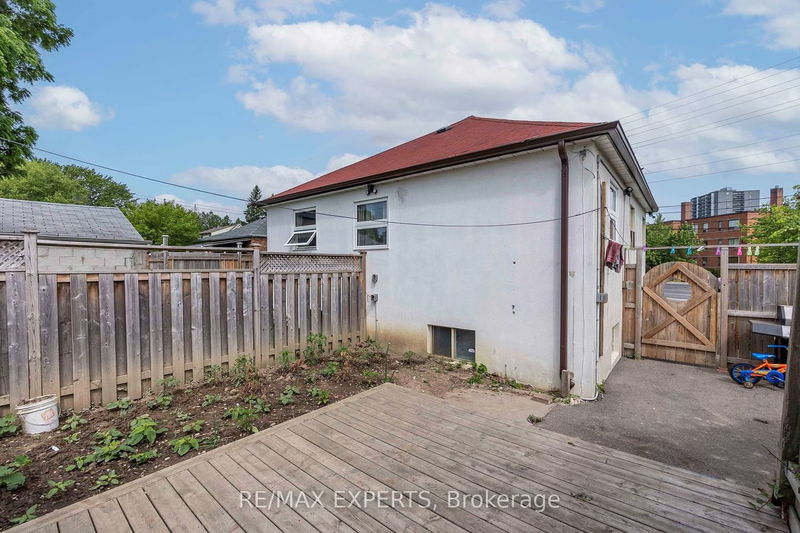 Preview image for 1 Dixon Rd, Toronto