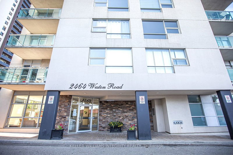 Preview image for 2464 Weston Rd #402, Toronto