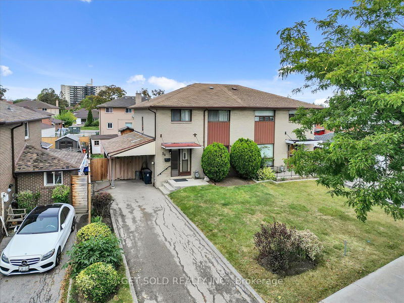 Preview image for 34 Lakeland Dr, Toronto