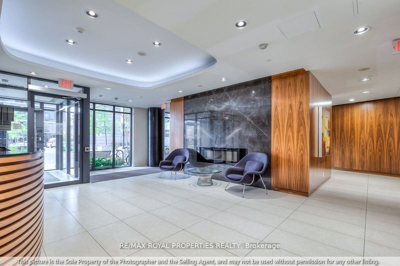 Preview image for 1 Valhalla Inn Rd #1003, Toronto