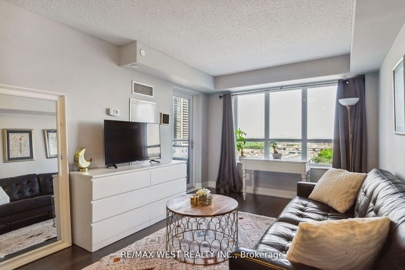 Preview image for 2 Eva Rd S #728, Toronto