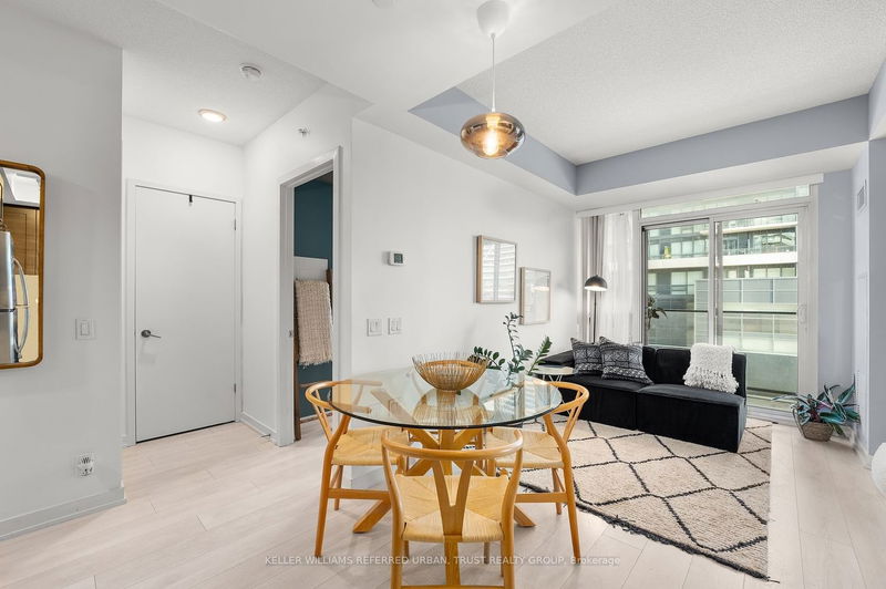 Preview image for 2212 Lake Shore Blvd W #614, Toronto