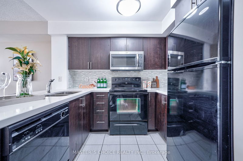 Preview image for 1060 Sheppard Ave W #916, Toronto