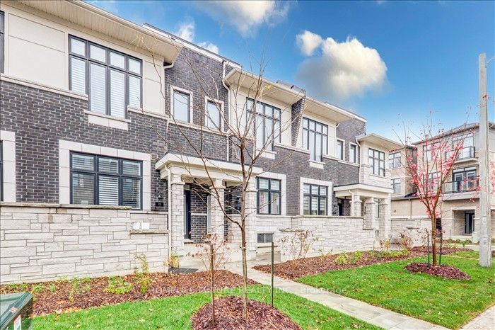 Preview image for 15 Tarmola Park Crt, Toronto