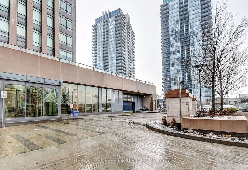 Preview image for 36 Park Lawn Rd #501, Toronto