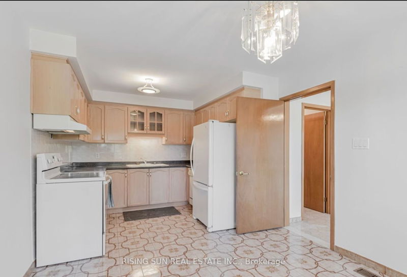 Preview image for 46 Hisey Cres, Toronto