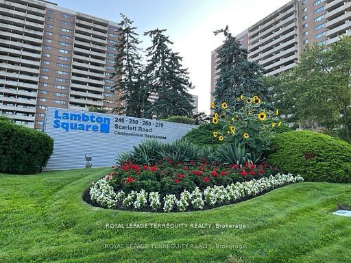 Preview image for 250 Scarlett Rd #510, Toronto