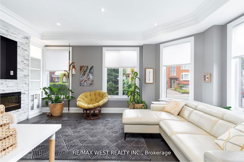 Preview image for 1 Rowan Ave, Toronto