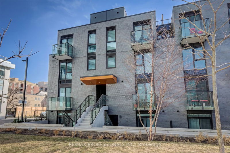 Preview image for 15 Brin Dr #5, Toronto