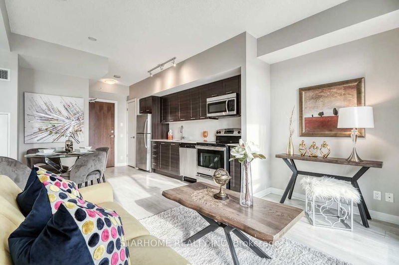 Preview image for 2220 Lake Shore Blvd W #1810, Toronto