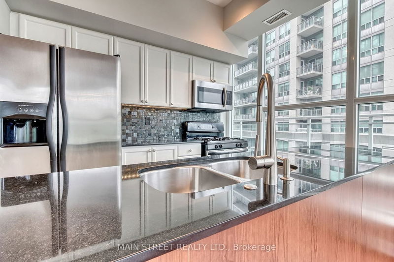 Preview image for 2067 Lake Shore Blvd W #405, Toronto