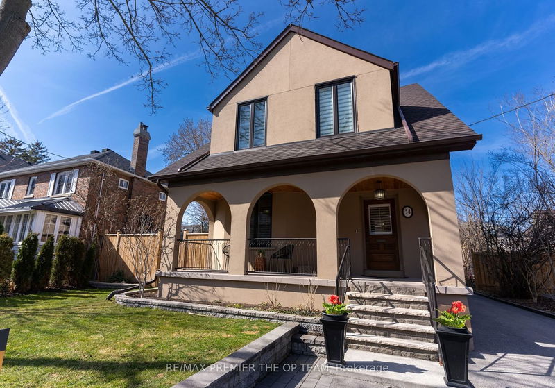 Preview image for 34 Queens Dr, Toronto