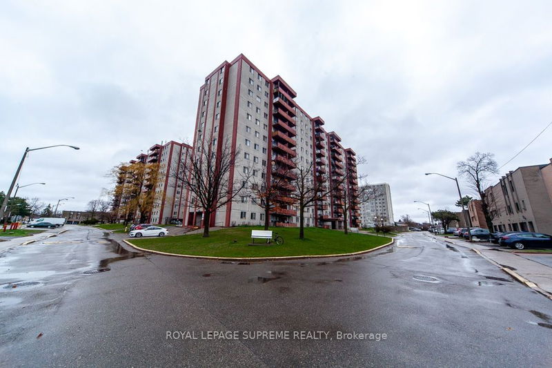 Preview image for 50 Lotherton Ptwy #1006, Toronto