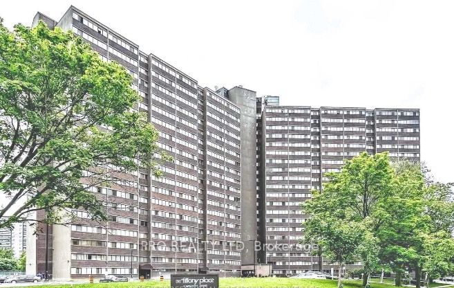 Preview image for 11 Wincott Dr #303, Toronto