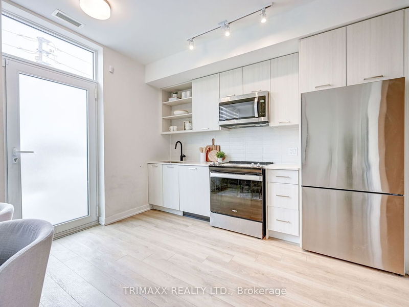 Preview image for 12 Symes Rd #102, Toronto