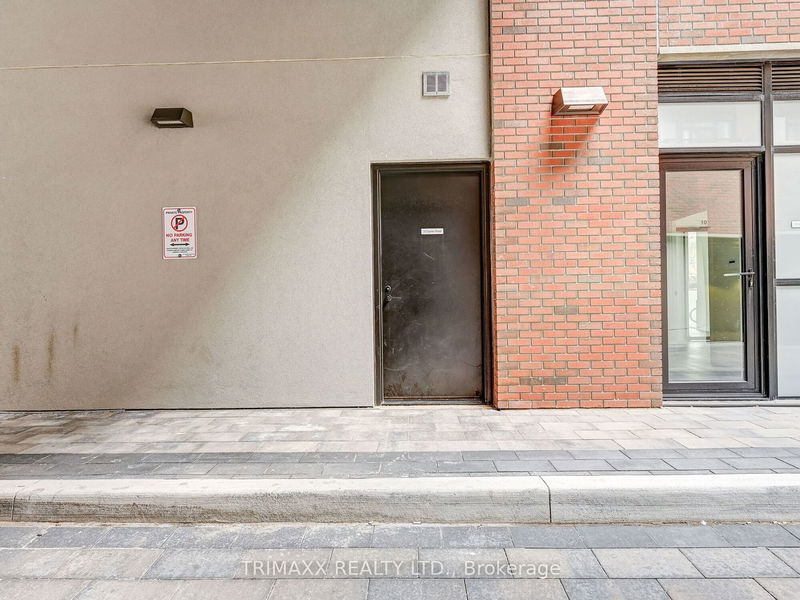 Preview image for 12 Symes Rd #102, Toronto