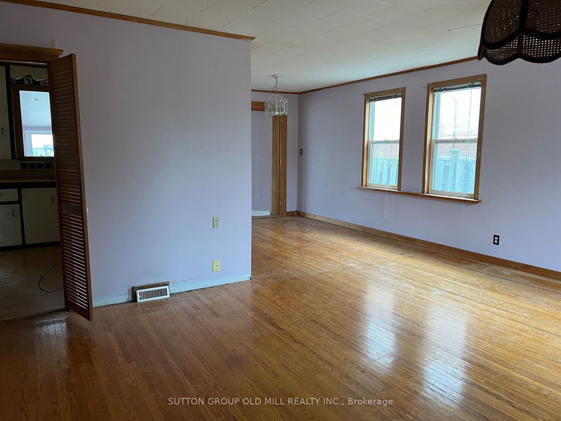 Preview image for 77 James St, Toronto