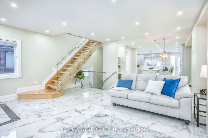 Preview image for 83 Foxwell St, Toronto