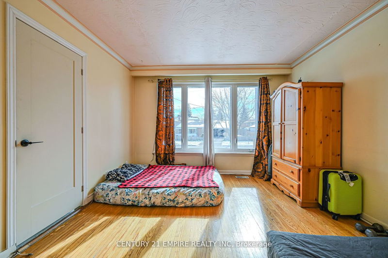 Preview image for 34 Legume Rd, Toronto