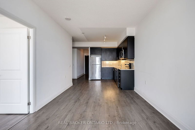 Preview image for 15 Zorra St #1006, Toronto