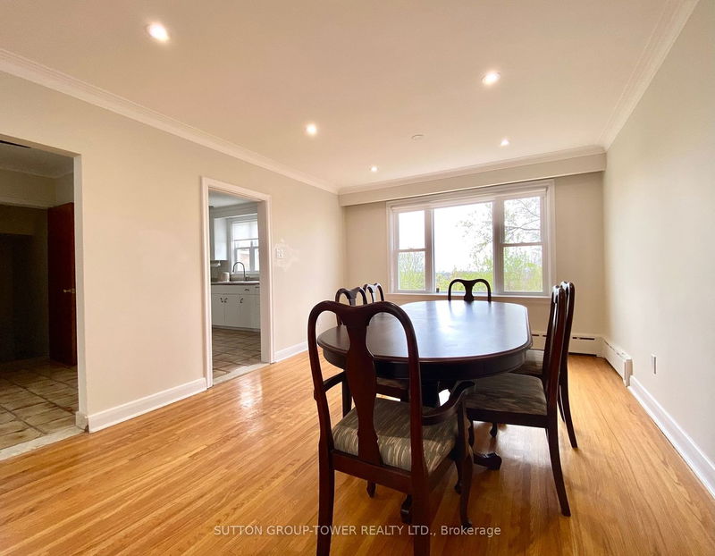 Preview image for 53 Venn Cres, Toronto